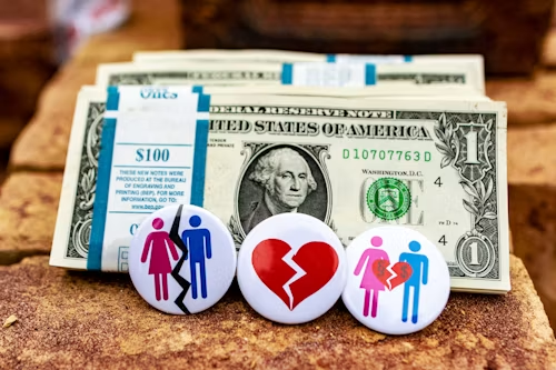 Budgeting for Couples: Sharing Costs Without Merging Everything